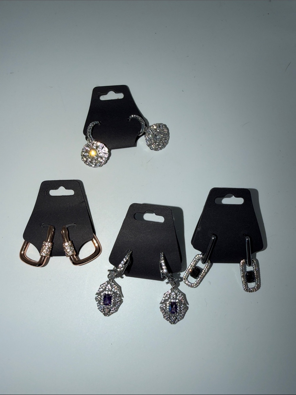 Bomb Party Earrings x4